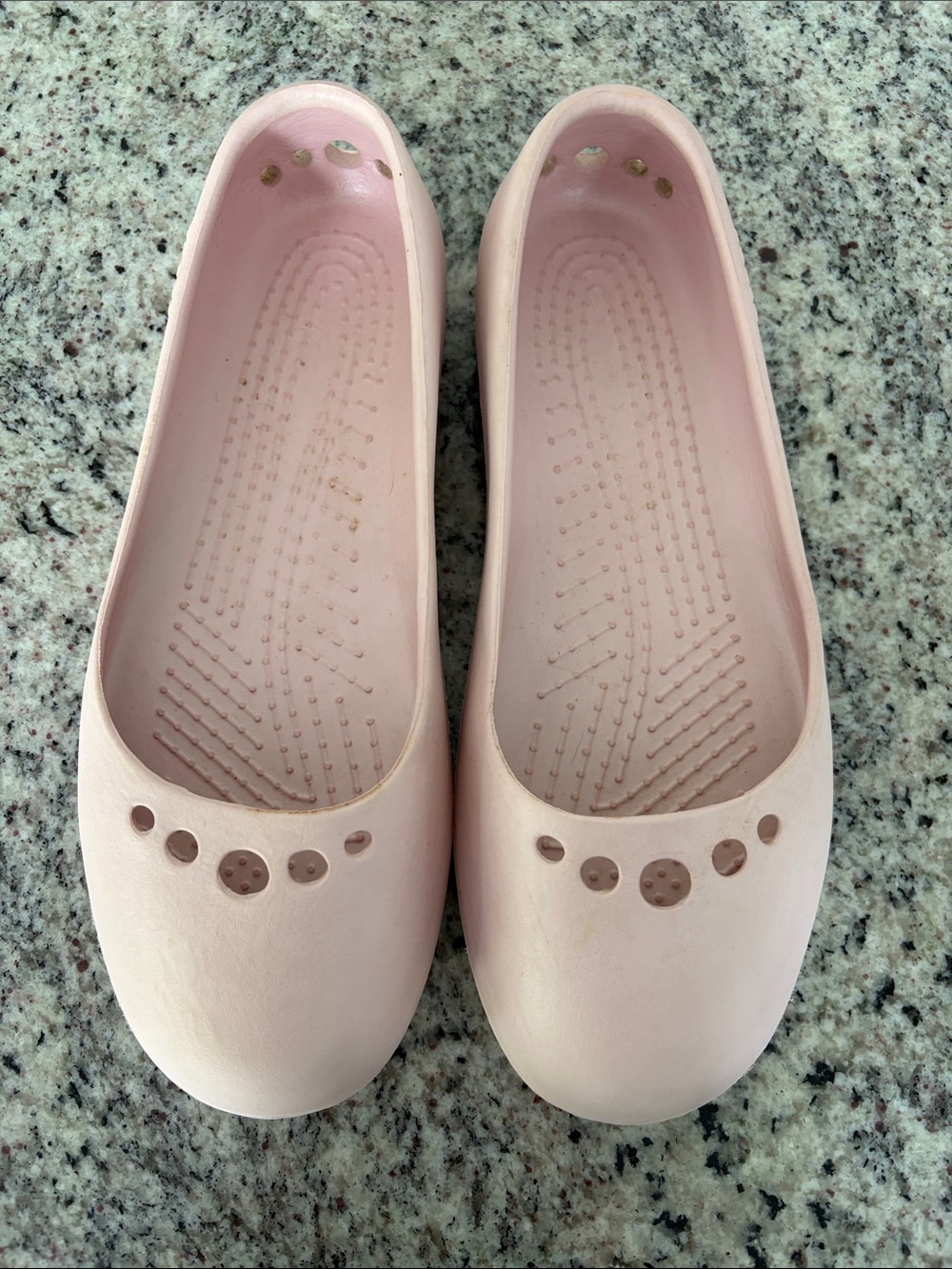 Croc’s Women's Pink Slip-On Ballet Flats